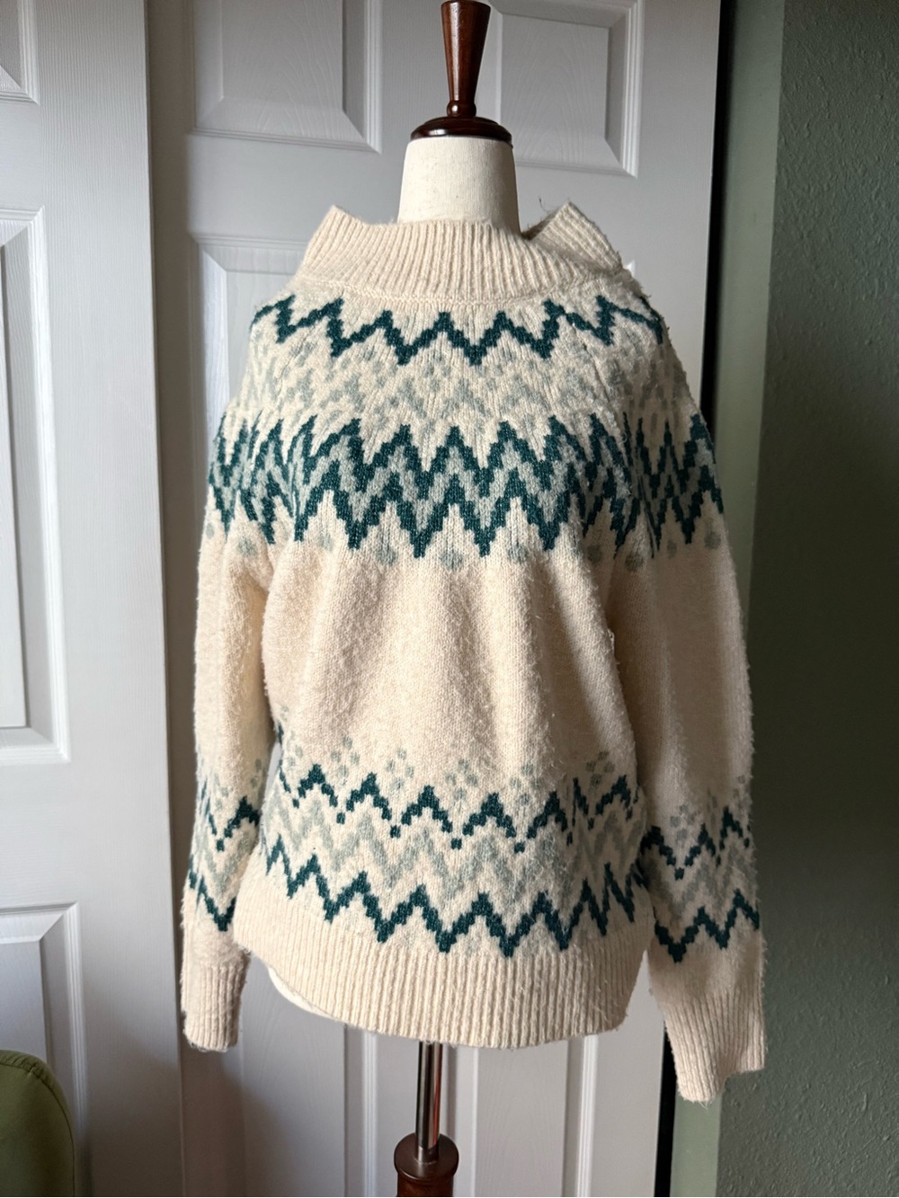 Rachel Zoe Cream Crewneck Sweater with Teal Fair Isle Pattern
